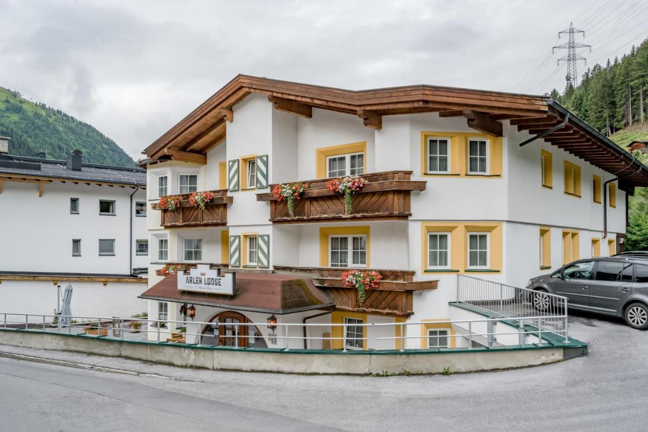 Arlen Lodge Hotel Inkl Premium Karte Im Sommer سانكت أنتون ام ارلبرغ المظهر الخارجي الصورة