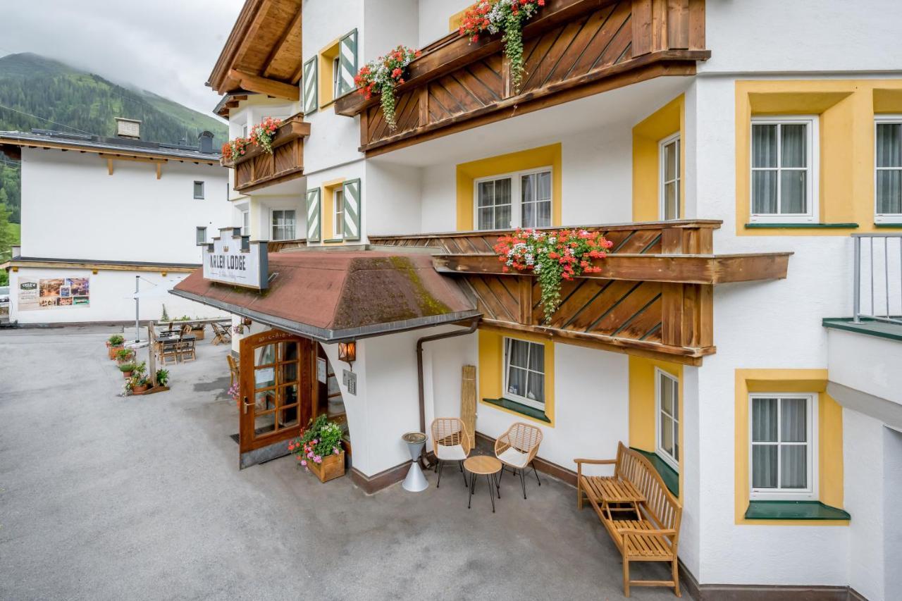 Arlen Lodge Hotel Inkl Premium Karte Im Sommer سانكت أنتون ام ارلبرغ المظهر الخارجي الصورة